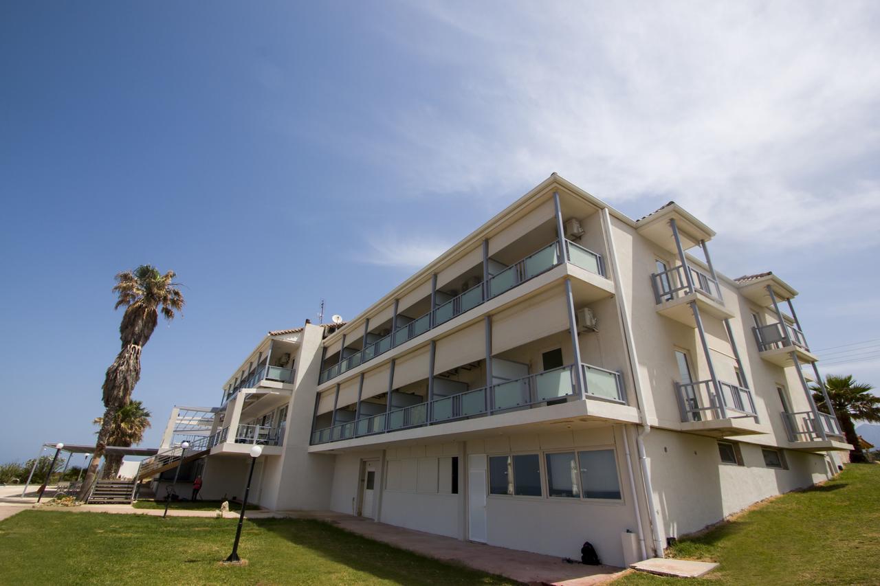 פיליאטרה Hotel Limenari מראה חיצוני תמונה
