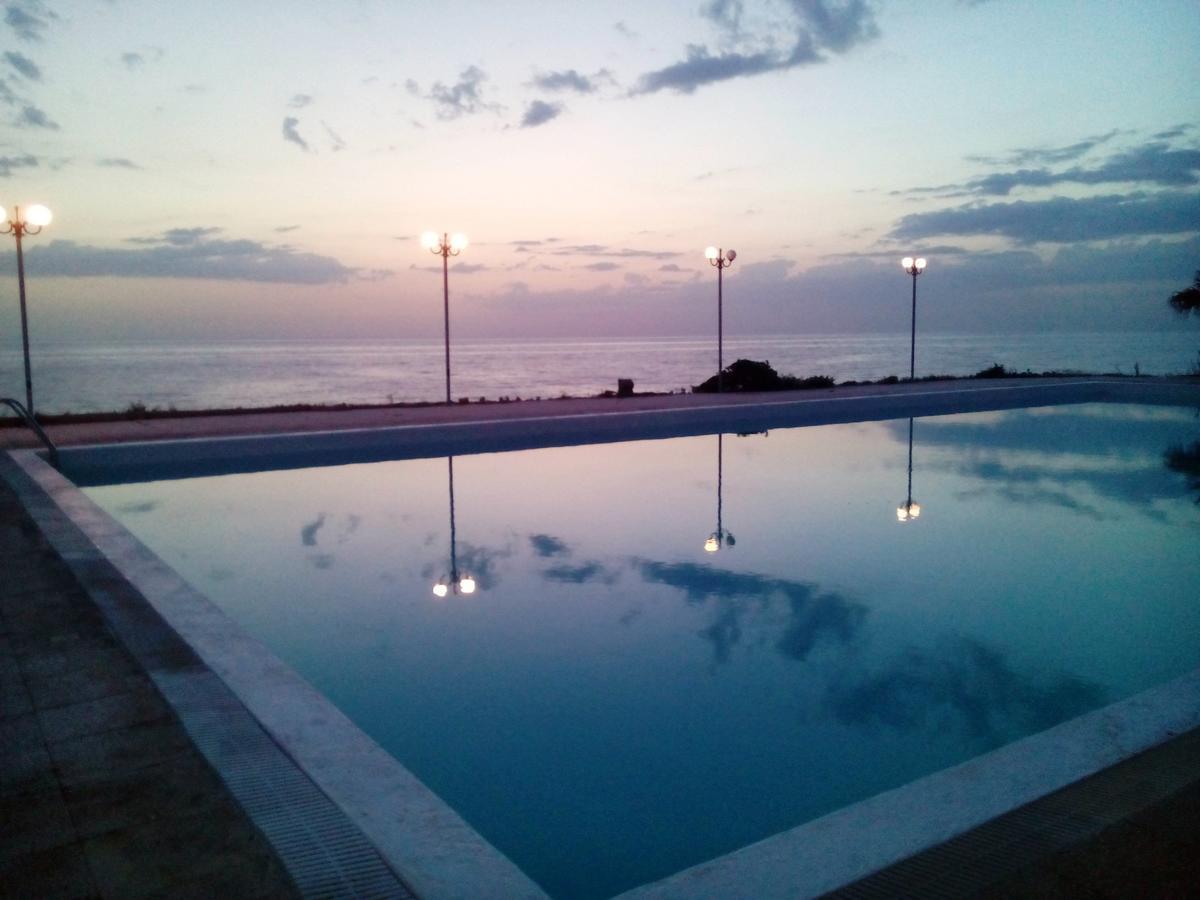 פיליאטרה Hotel Limenari מראה חיצוני תמונה