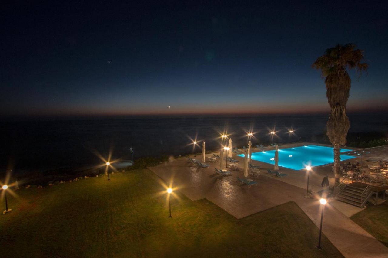 פיליאטרה Hotel Limenari מראה חיצוני תמונה