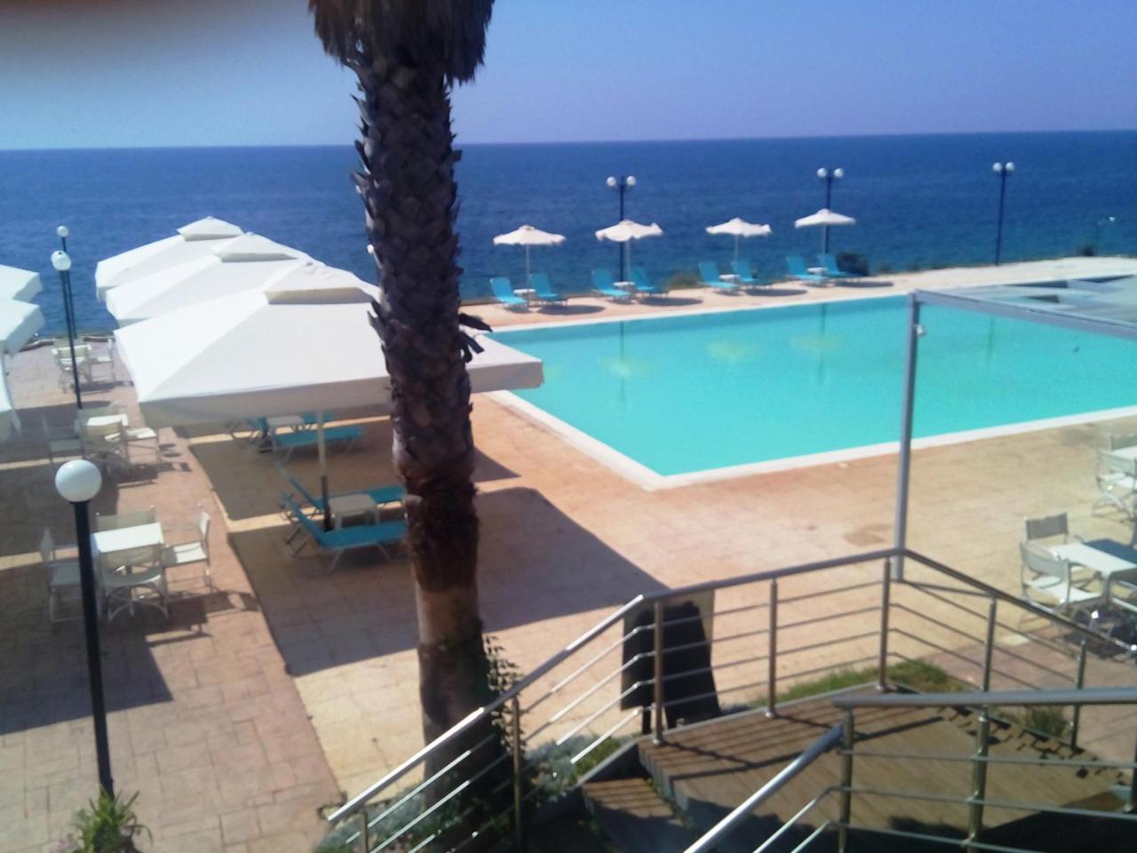 פיליאטרה Hotel Limenari מראה חיצוני תמונה