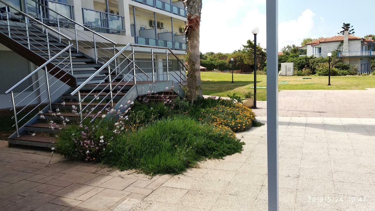 פיליאטרה Hotel Limenari מראה חיצוני תמונה